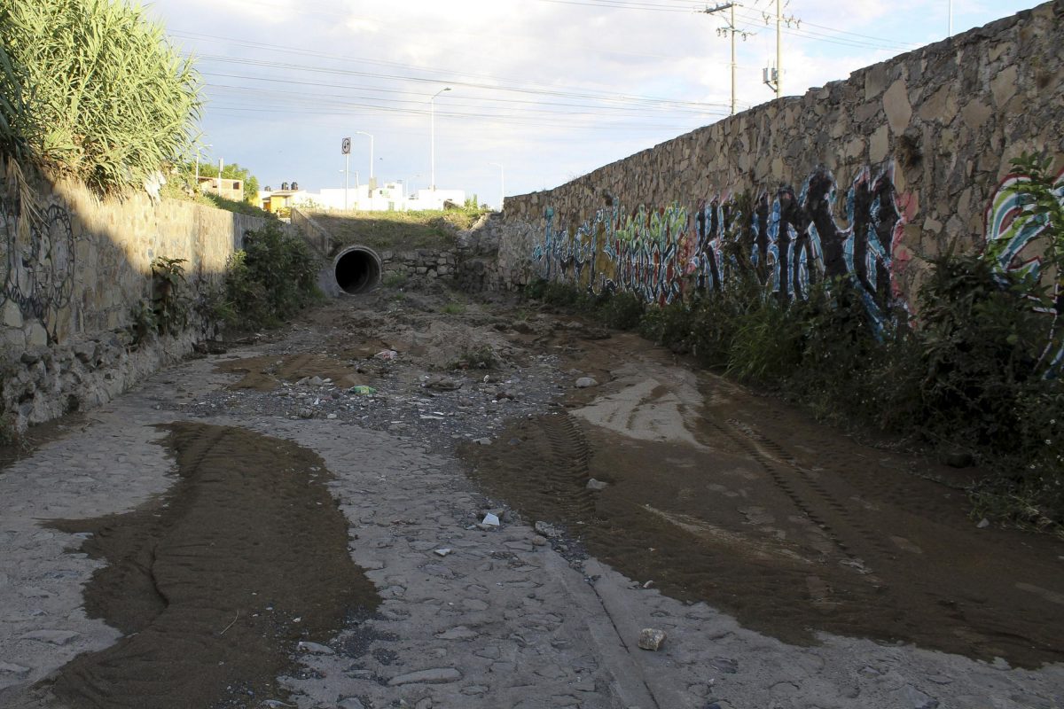 Urbanización en Arroyo Hondo