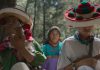 “Un lugar llamado música”, la unión espiritual de dos mundos De Santa Catarina Cuexcomatitlán, Daniel Medina busca proyectar su talento fuera de México. Esto se muestra en el documental "Un lugar llamado música". Cortesía: Pimienta Films